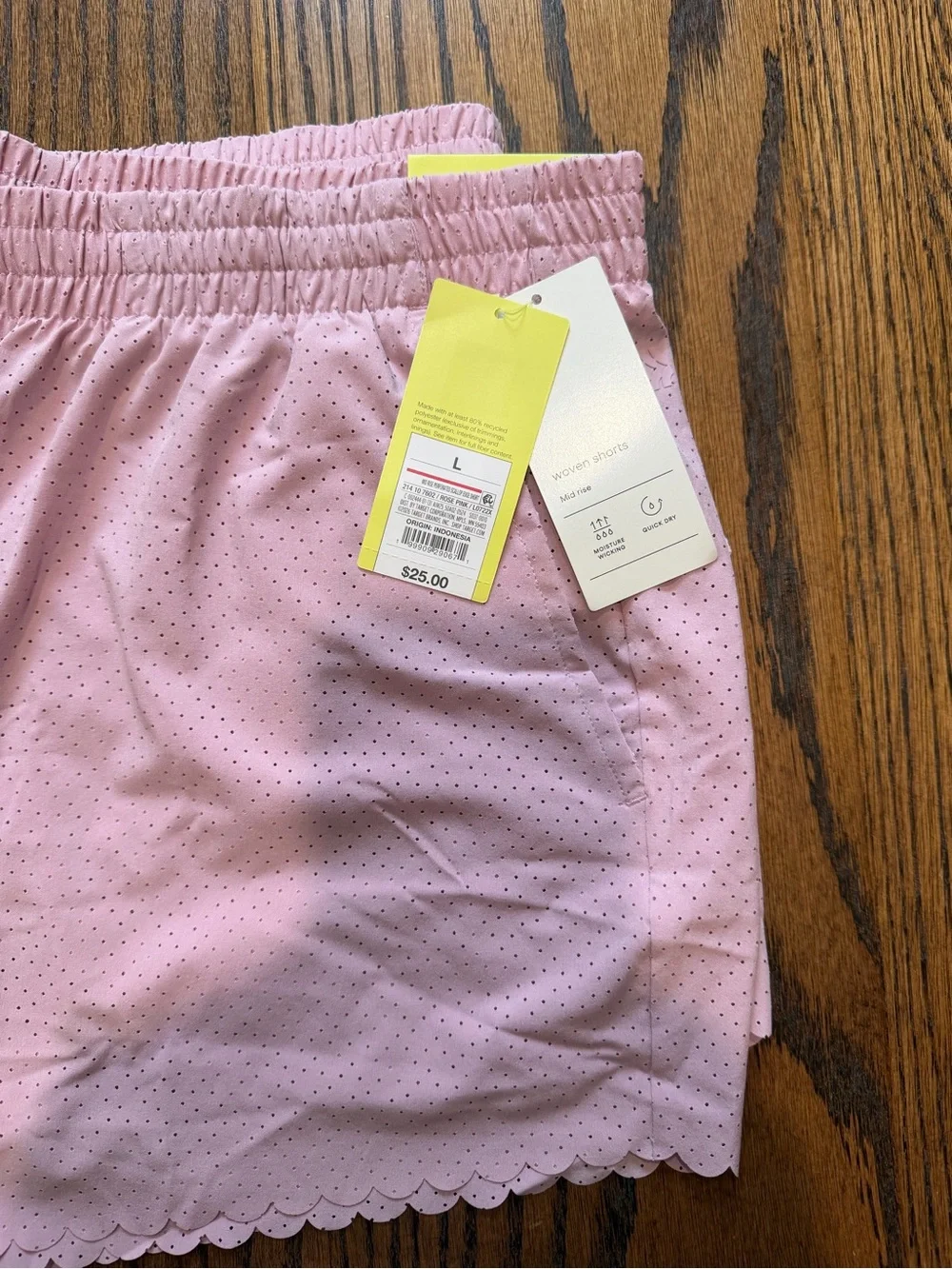 all in motion Women's Mid-Rise Perforated Scallop Edge Run Shorts - Rose Pink